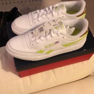 Reebok club revenge white, green, and brown